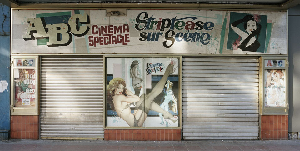 Façades & Vitrines – Fotografien von Stephan Vanfleteren