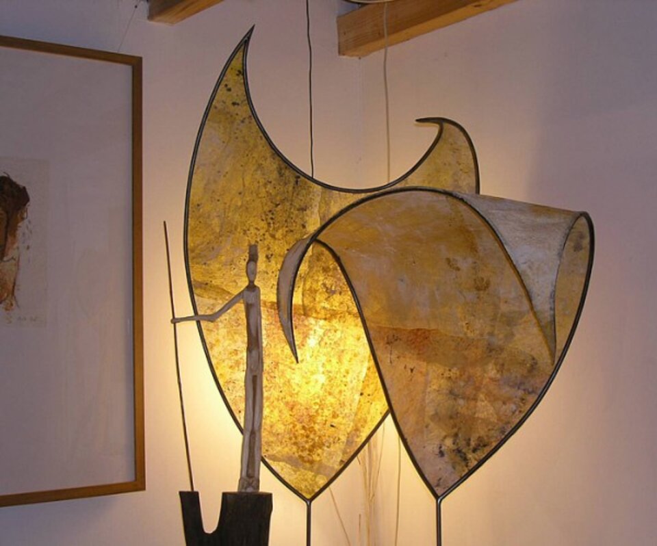 Segel und Wächter 2003 , Stahl und Papier / Maulbeere , Anita Voigt