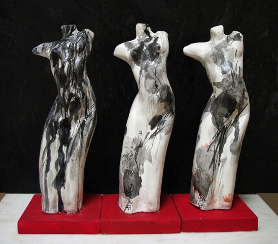 Nymphen, Tusche auf Gips , Anita Voigt