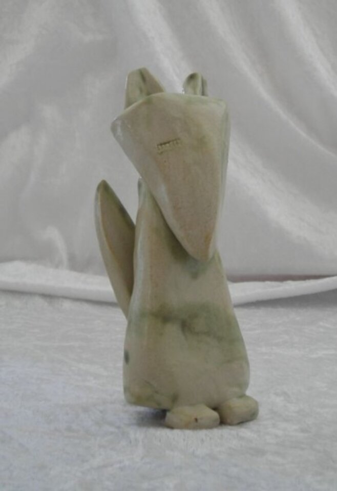 Fox Female, Skulptur aus Ton, Ulrike Held